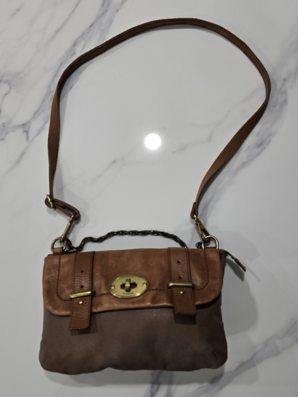 Fossil Brown Leather Shoulder Bag with Gold-Tone Hardware